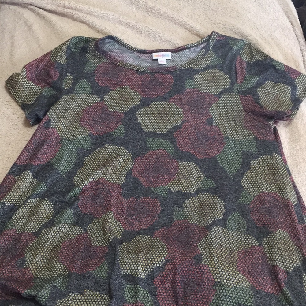 Lularoe Carly EUC